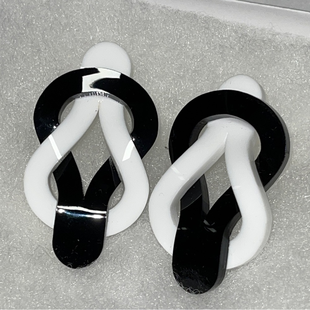 Tatty Devine Black White Knot Garden Loop Dangle Earrings Acrylic Resin SS15